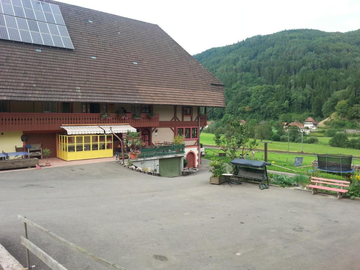 Waeldebauernhof Hotel Gutach Exterior foto